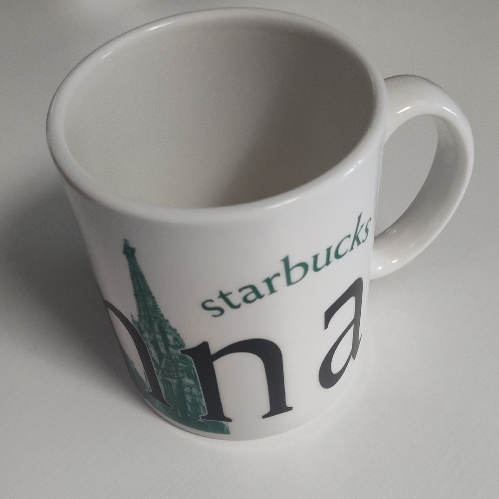 Starbucks White and Green Mug